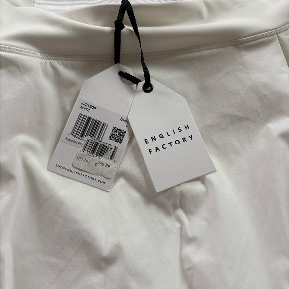 NWT English Factory White Pleated Skort Skirt Size Large - Picture 6 of 7